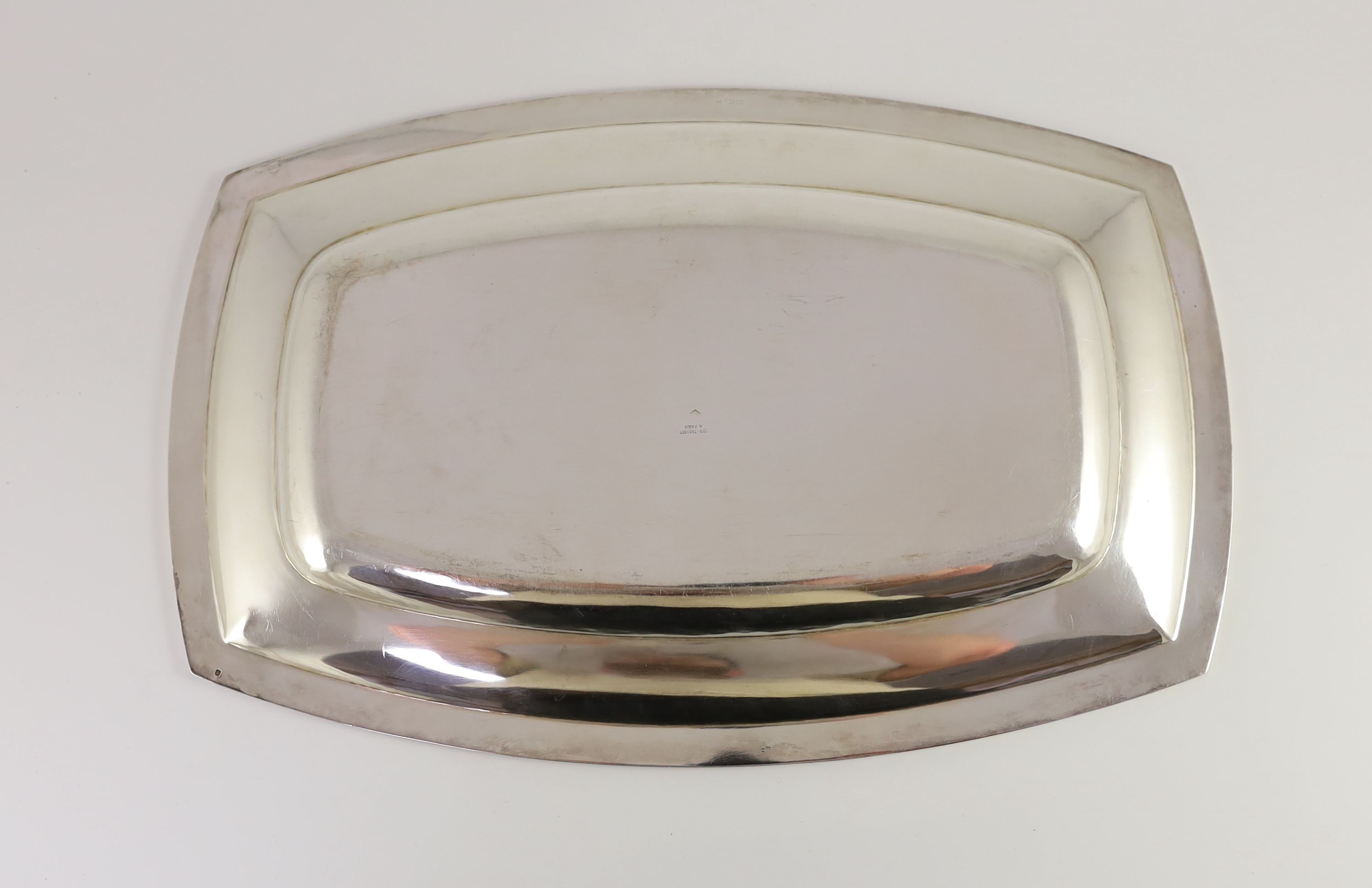 A 1920’s French 950 standard serving dish, retailed by Boin-Taburet, Paris